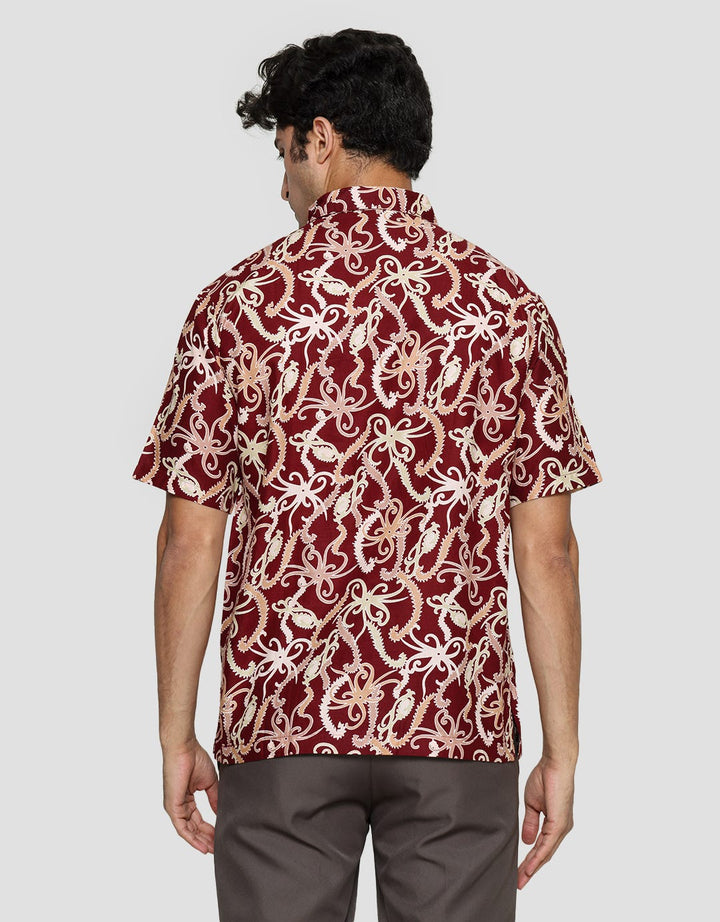 Adikusuma Regular Fit Batik Sasirangan Turn-Back Shirt for Men