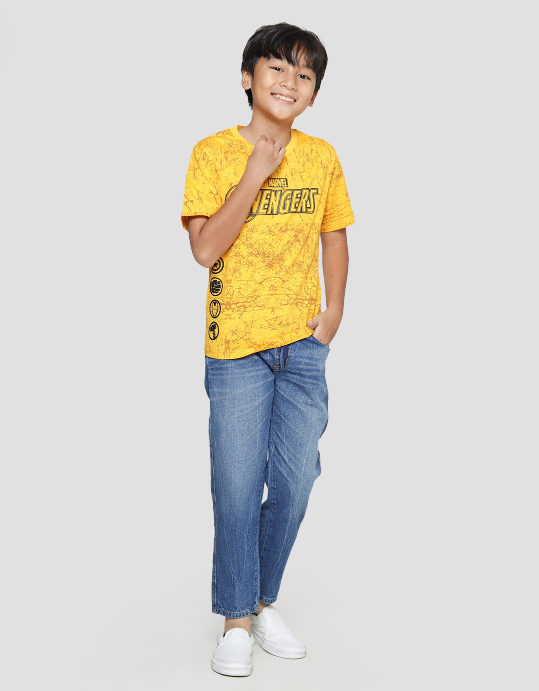 Marvel AVG Outline Boys T-Shirt
