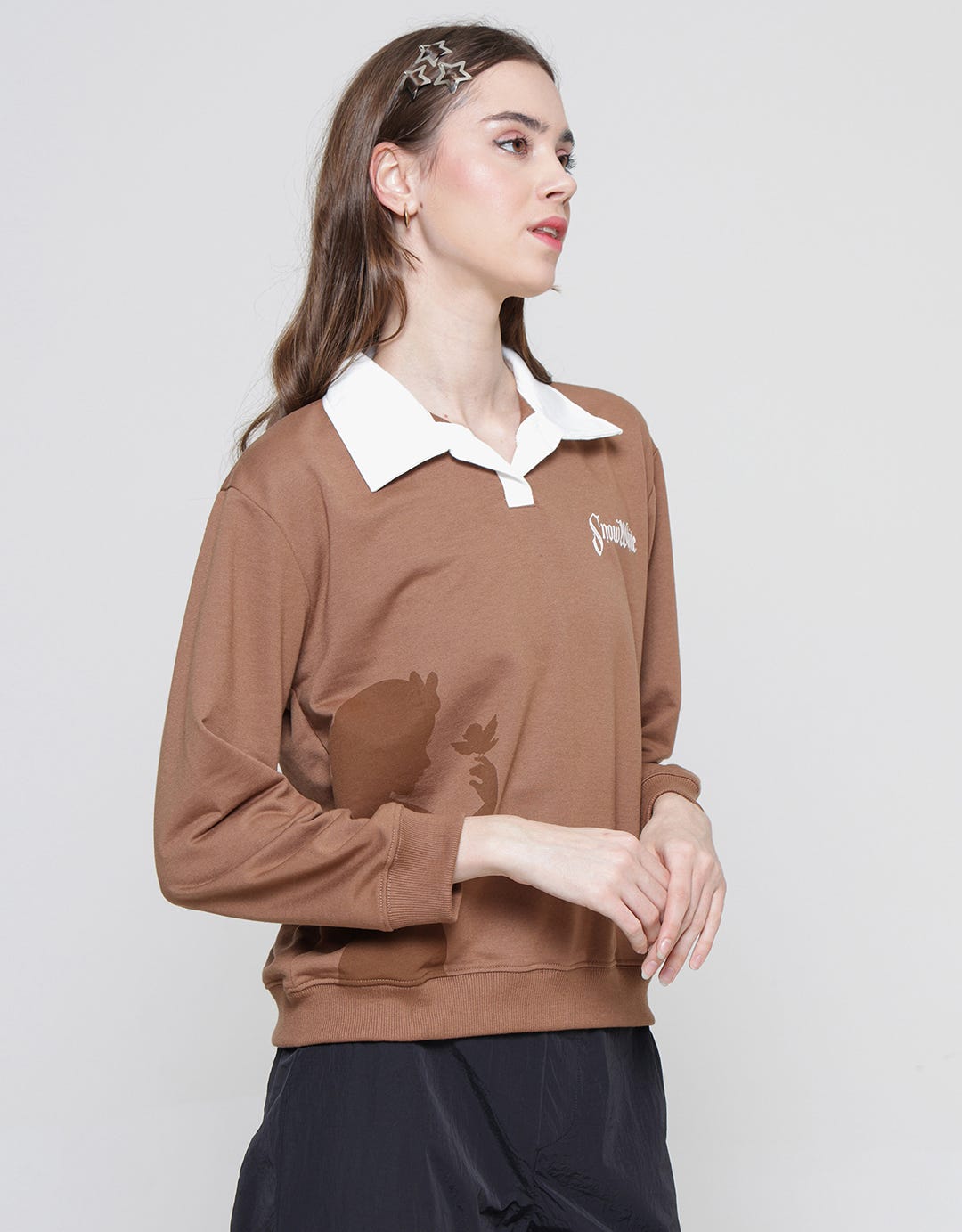 Disney Mickey Adventure Collar Sweater Wanita