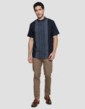 Details of Men's Short Sleeve Koko Print Door