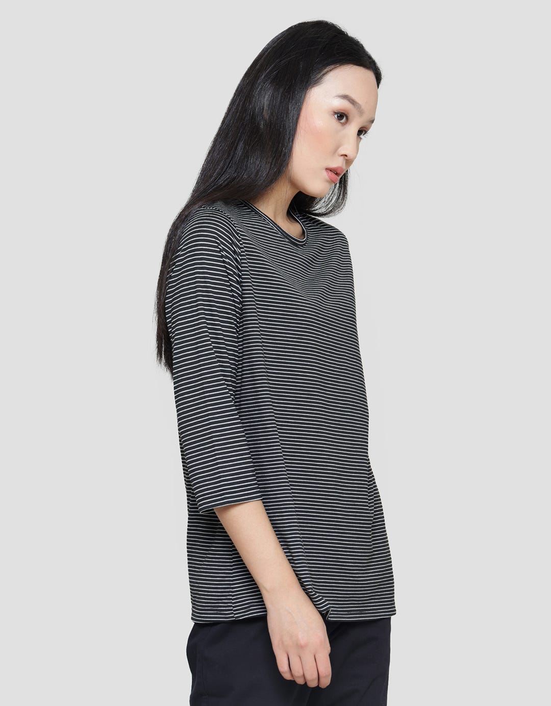 Anyday Small Stripe Kaos Casual Wanita