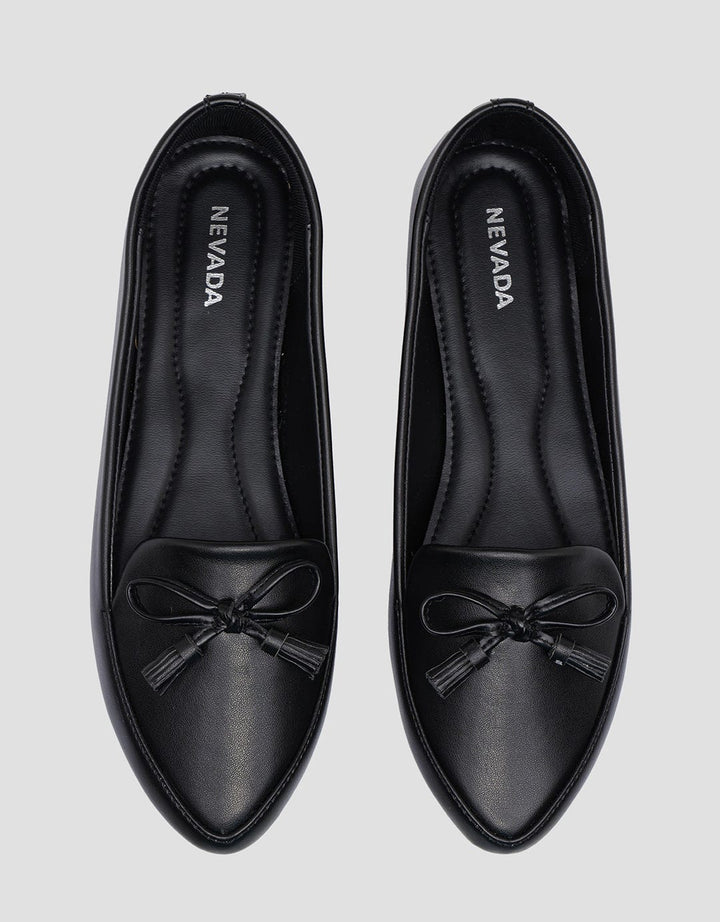Nevada Women's Moccasin Shoes