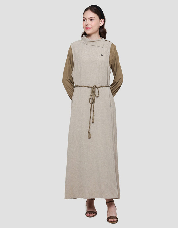 Expand Lyn Overall Dress Wanita