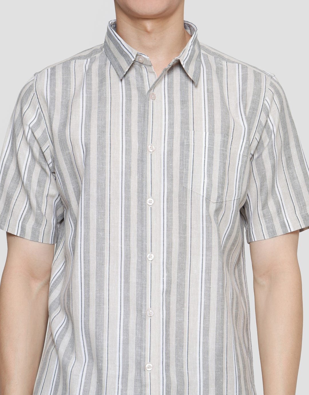 Details Robby Stripes Linen Kemeja Pria