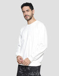Details Emboss Stripe Font Men's Sweater