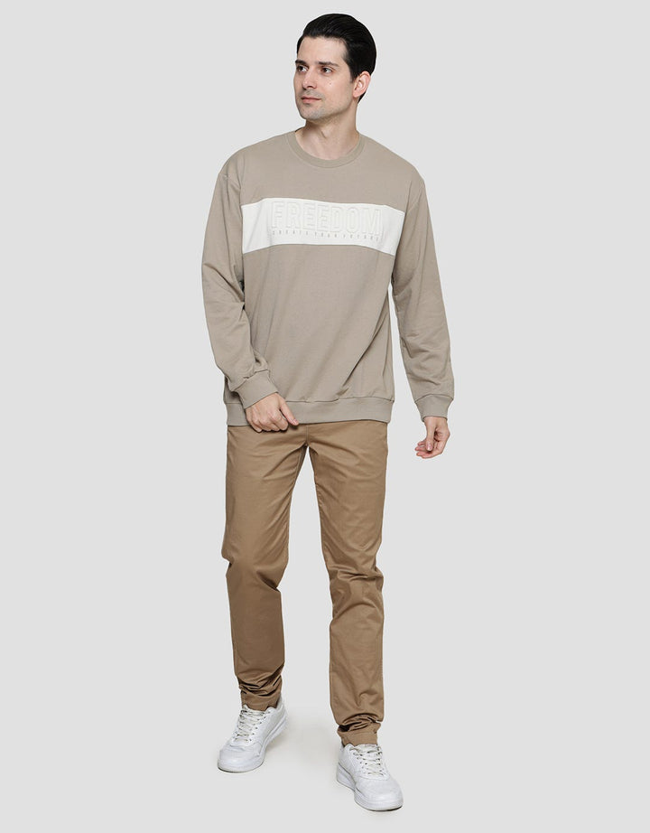 Details Emboss Color Block Men's Sweater