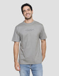Marvel Tony Stark Saving The Eart Kaos Lengan Pendek Pria