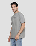 Marvel Tony Stark Saving The Eart Kaos Lengan Pendek Pria