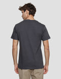 T Zone Print Linear Graphic Society Kaos Lengan Pendek Pria