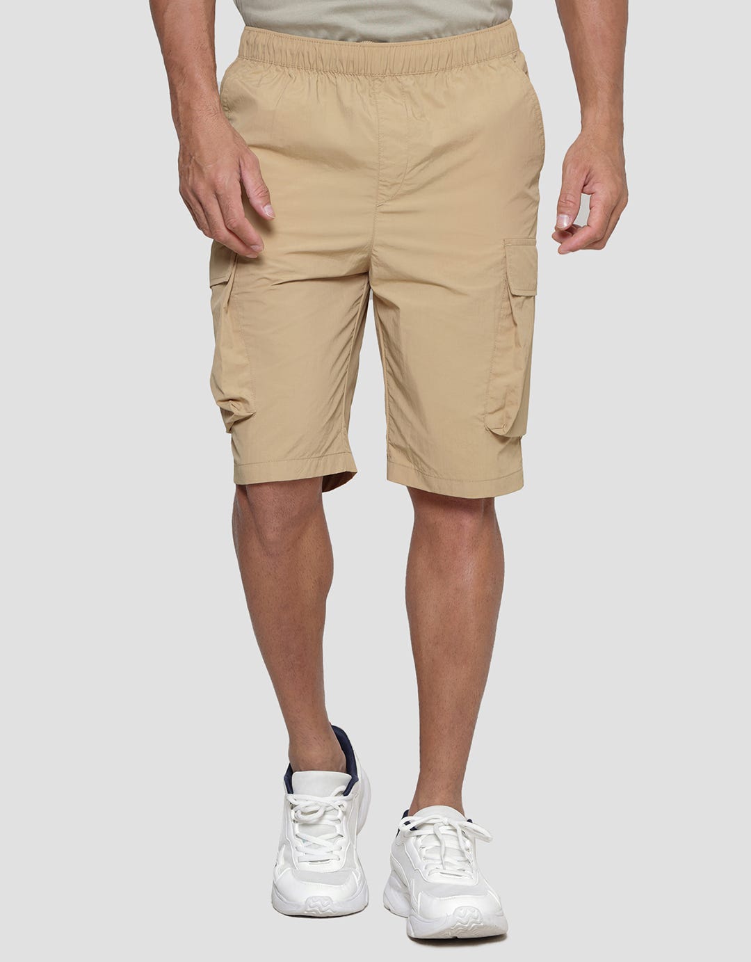 Details Hidden Zipper Regular Fit Men's Cargo Shorts