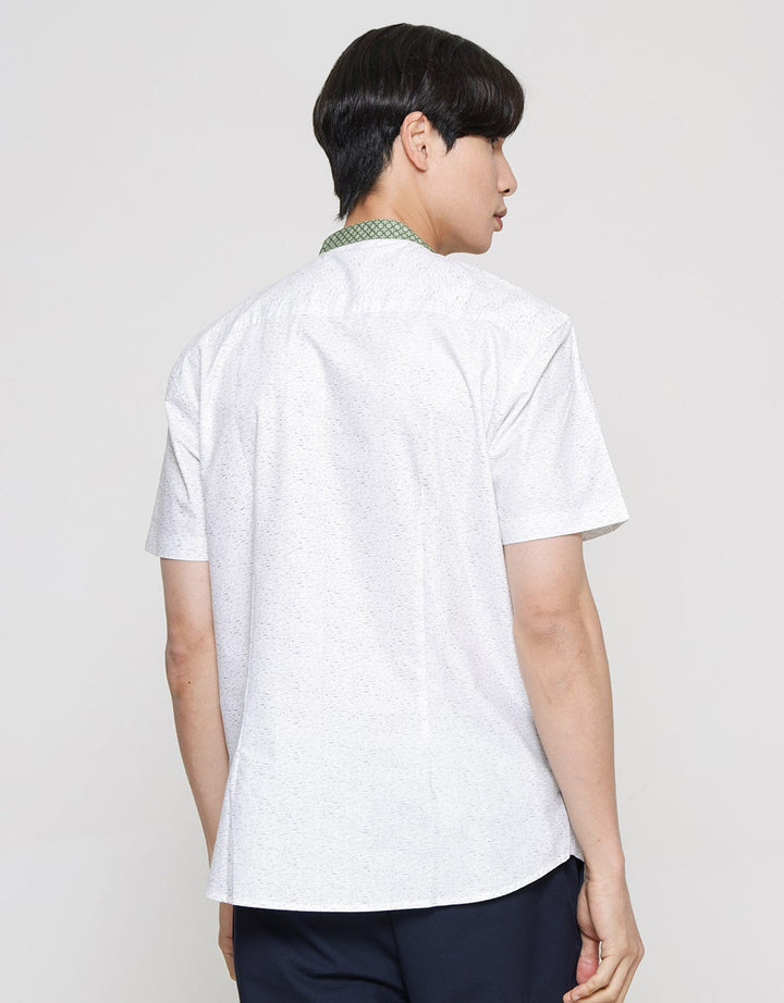 Details of Men's Short Sleeve Koko Door Print