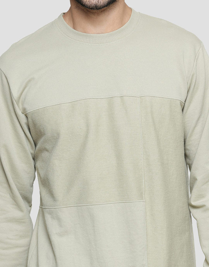 Details Backside Sewn Sweater Pria