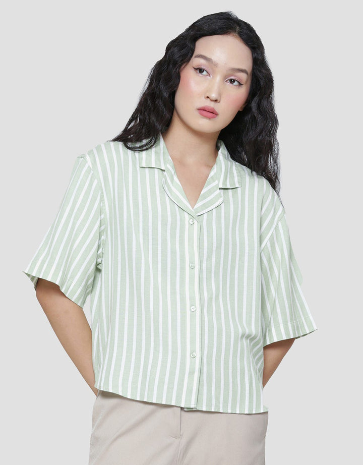 Suko Striped Rayon Linen Kerah Terbuka Kemeja Lengan Pendek Wanita