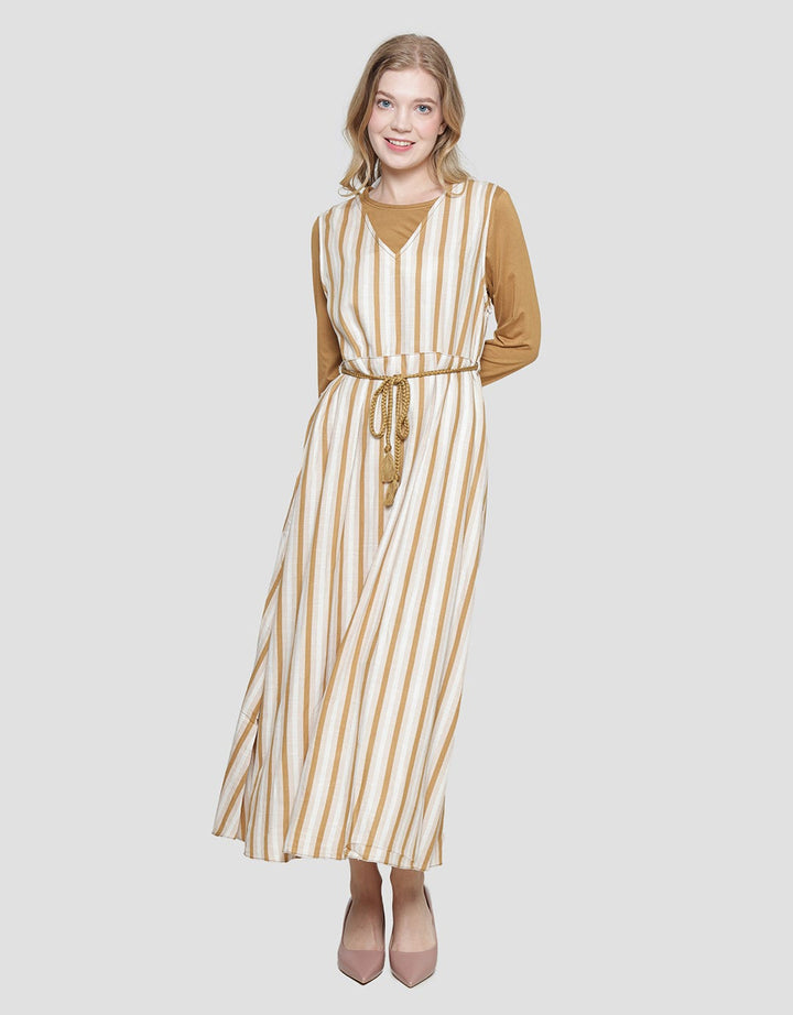 Expand Berva Overall Maxi Wanita
