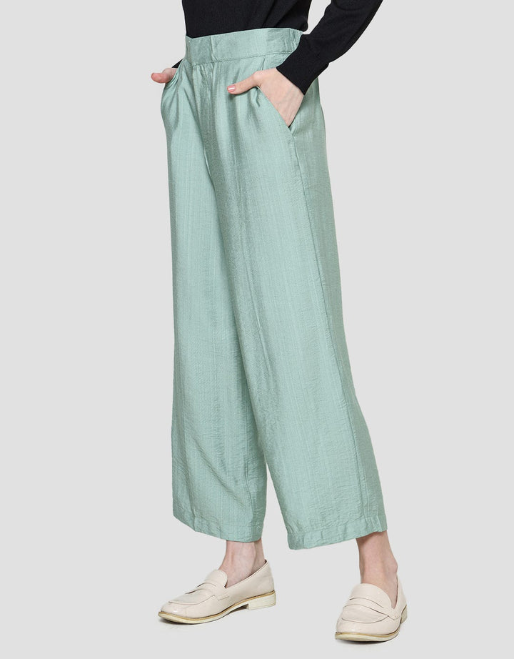 Details Tank Celana Cullote  Wanita
