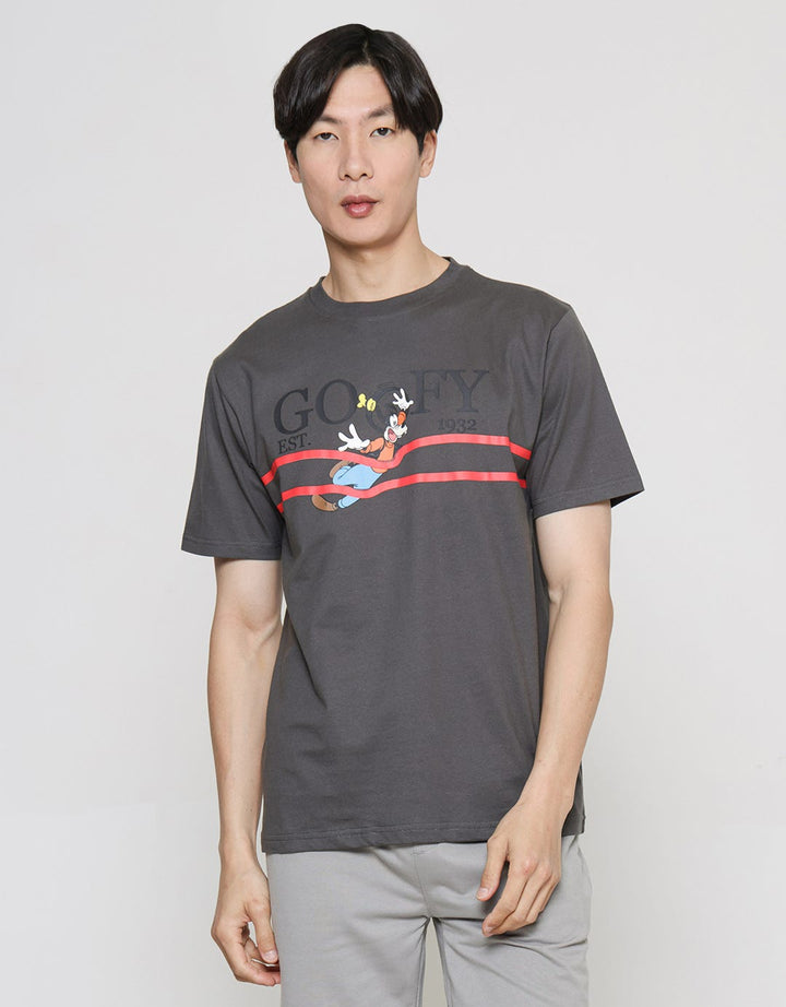 Disney Men's Short Sleeve T-Shirt Goofy Character Est 1932