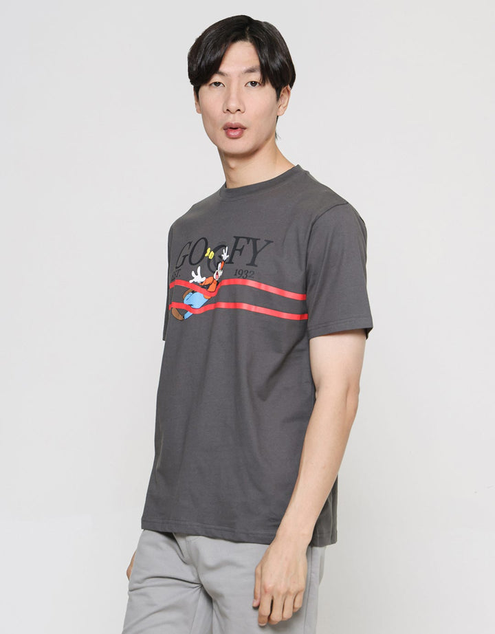 Disney Men's Short Sleeve T-Shirt Goofy Character Est 1932