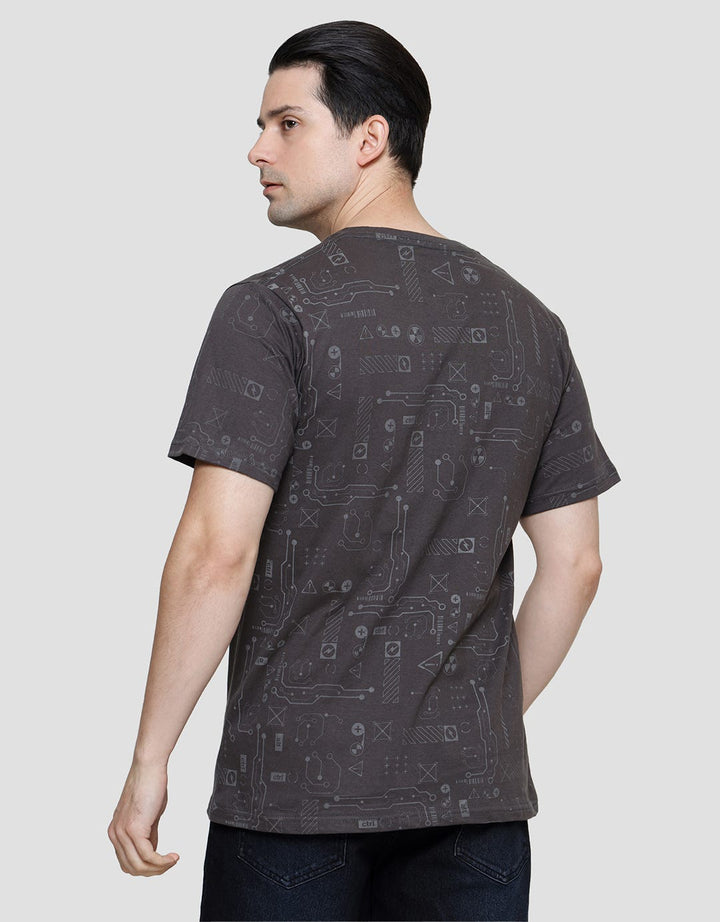 T Zone Fullprint Linear Graphics Survival Kaos Lengan Pendek Pria