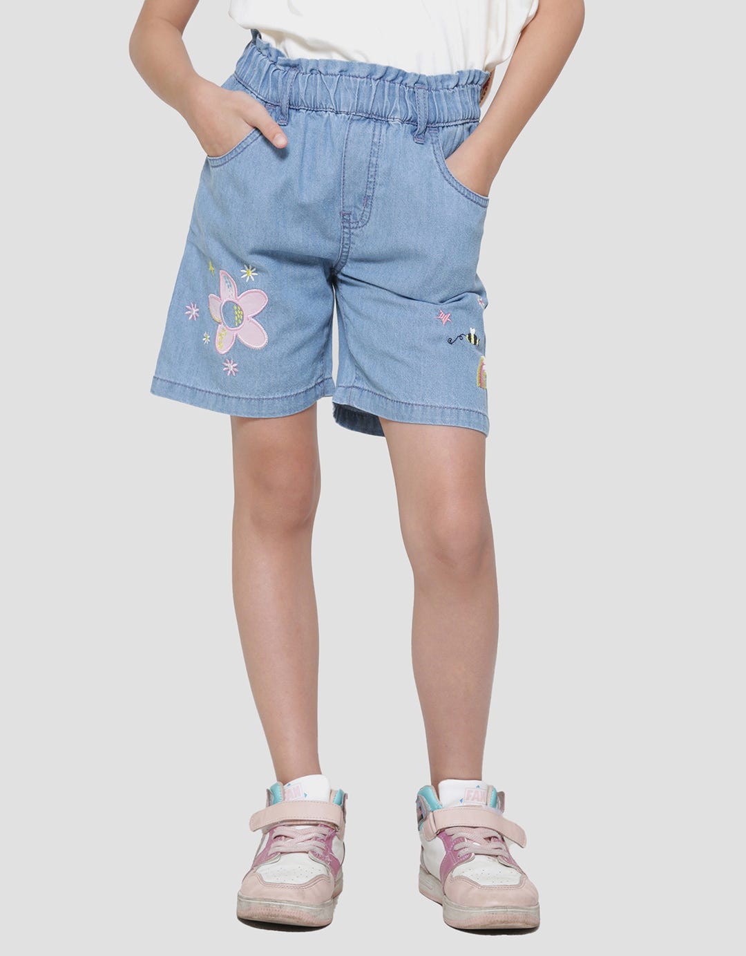 Little M Bordir Bunga And Bee Celana Denim Anak Perempuan