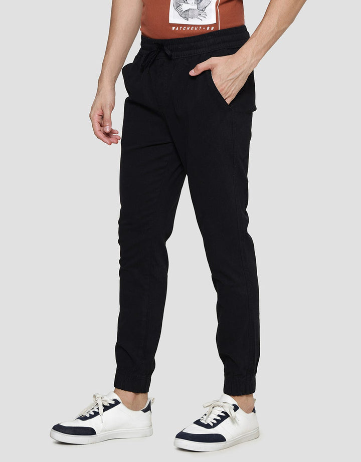 Details Stretch Celana Jogger Pria