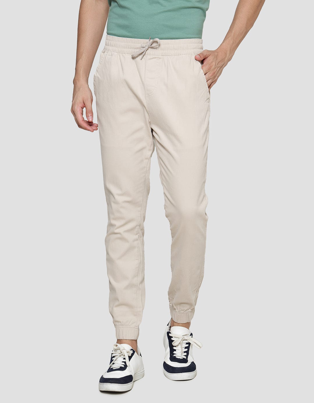 Details Stretch Celana Jogger Pria