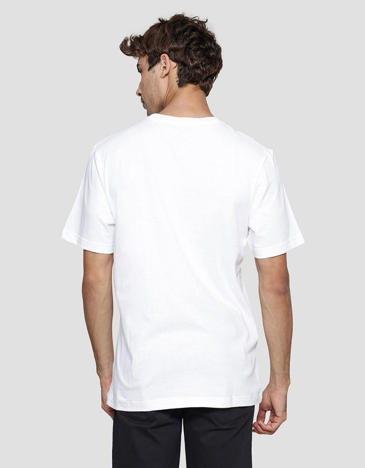 Nevada City Print Kaos Casual Pria