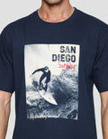 Nevada Sandiego Surfing Kaos Pria