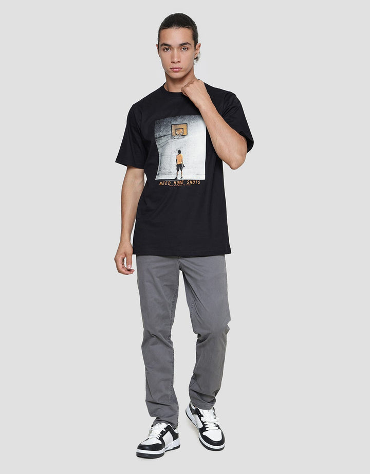 Nevada Photo Print Need More Shots Kaos Lengan Pendek Pria