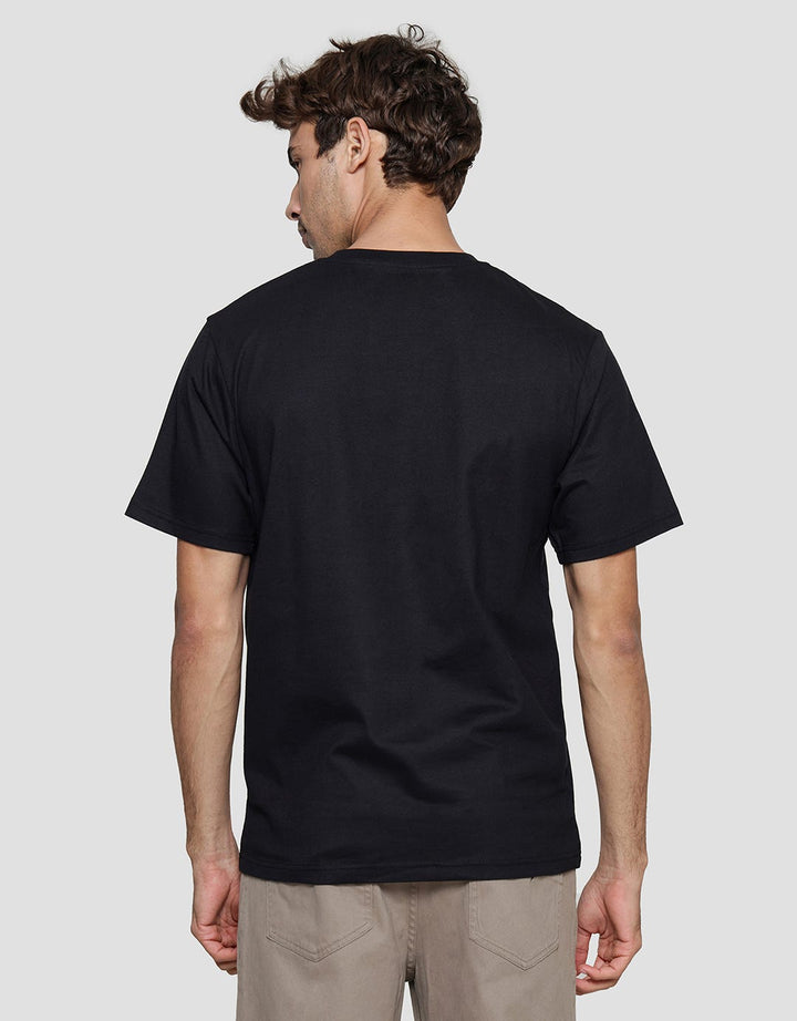 Nevada Wording Combed Print Kaos Pria