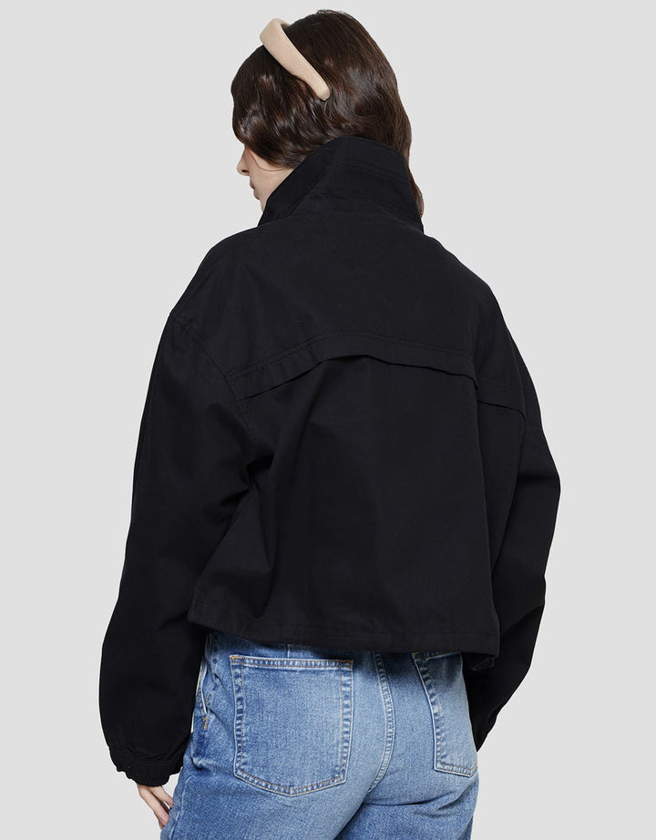 Nevada Jaket Solid Cargo Wanita