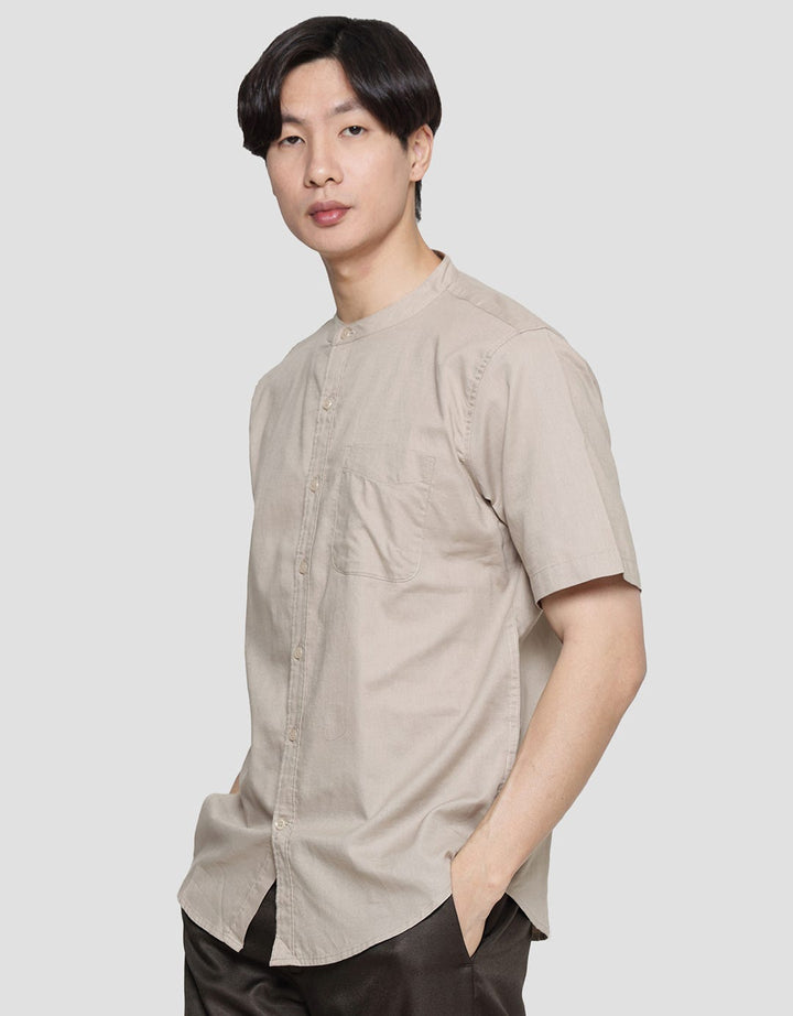 Cole Kemeja Lengan Pendek Filafil Mandarin Collar  Pria