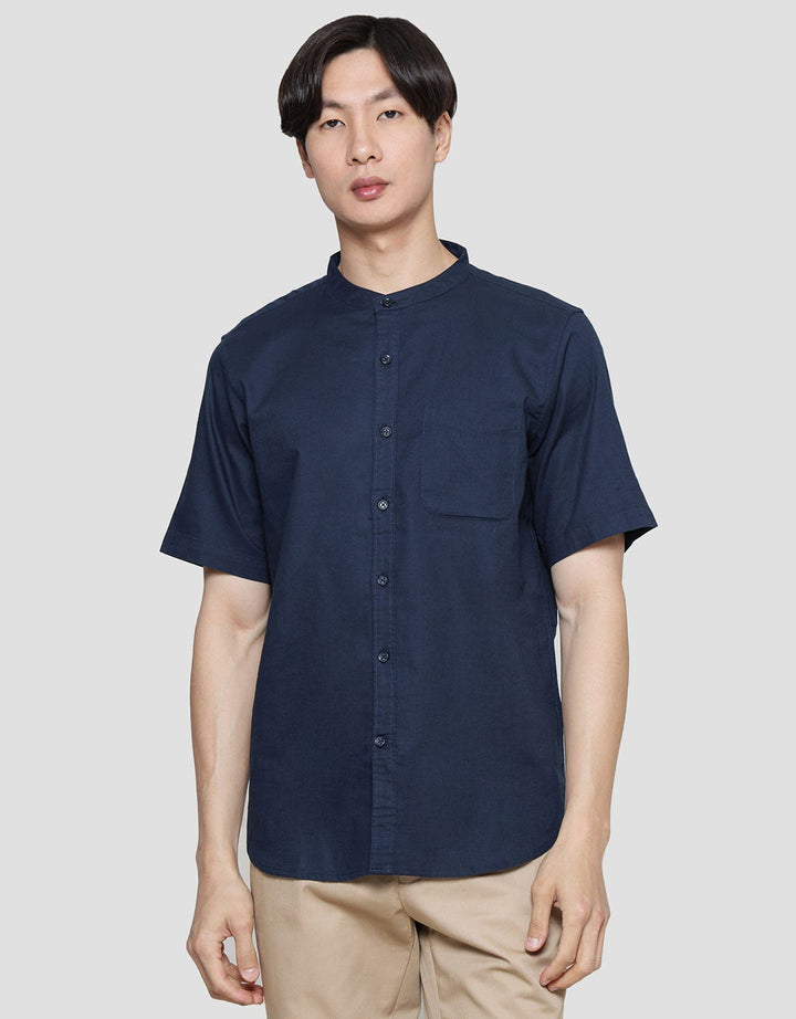 Cole Kemeja Lengan Pendek Filafil Mandarin Collar Pria