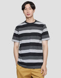 Cole Repeat Stripe Kaos Casual Pria