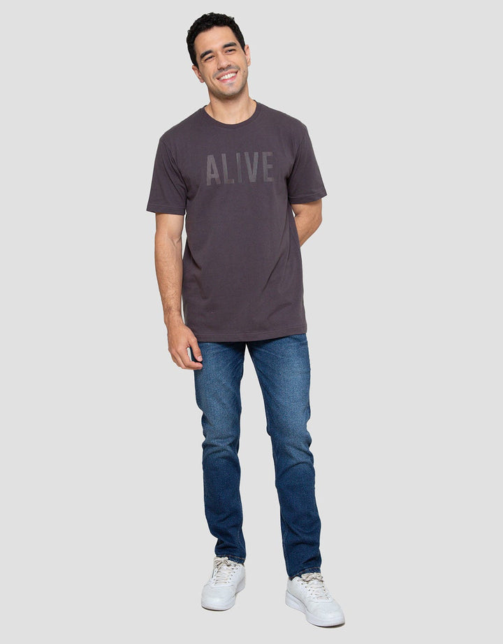 Cole Alive Dot Kaos Lengan Pendek Pria