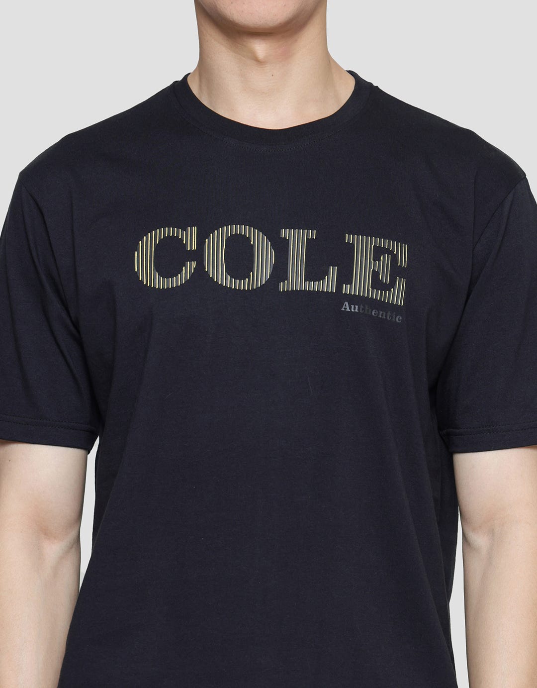 Cole Brand Logo Hd Holo Kaos Pria