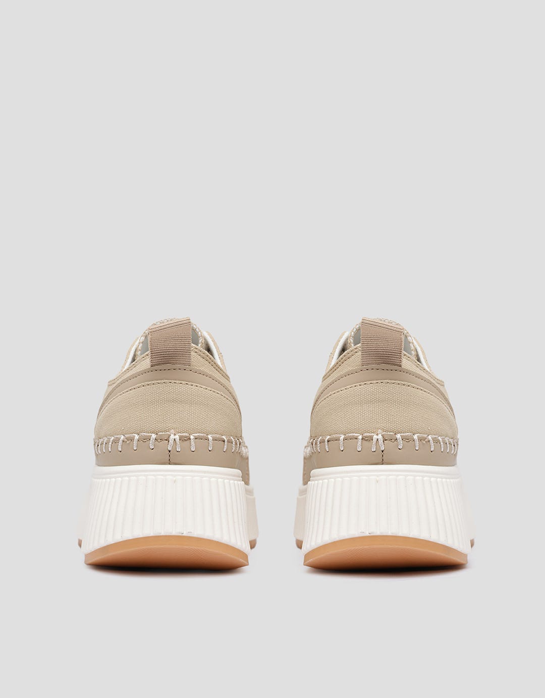 Laviola Beauty Sepatu Sneakers Wanita