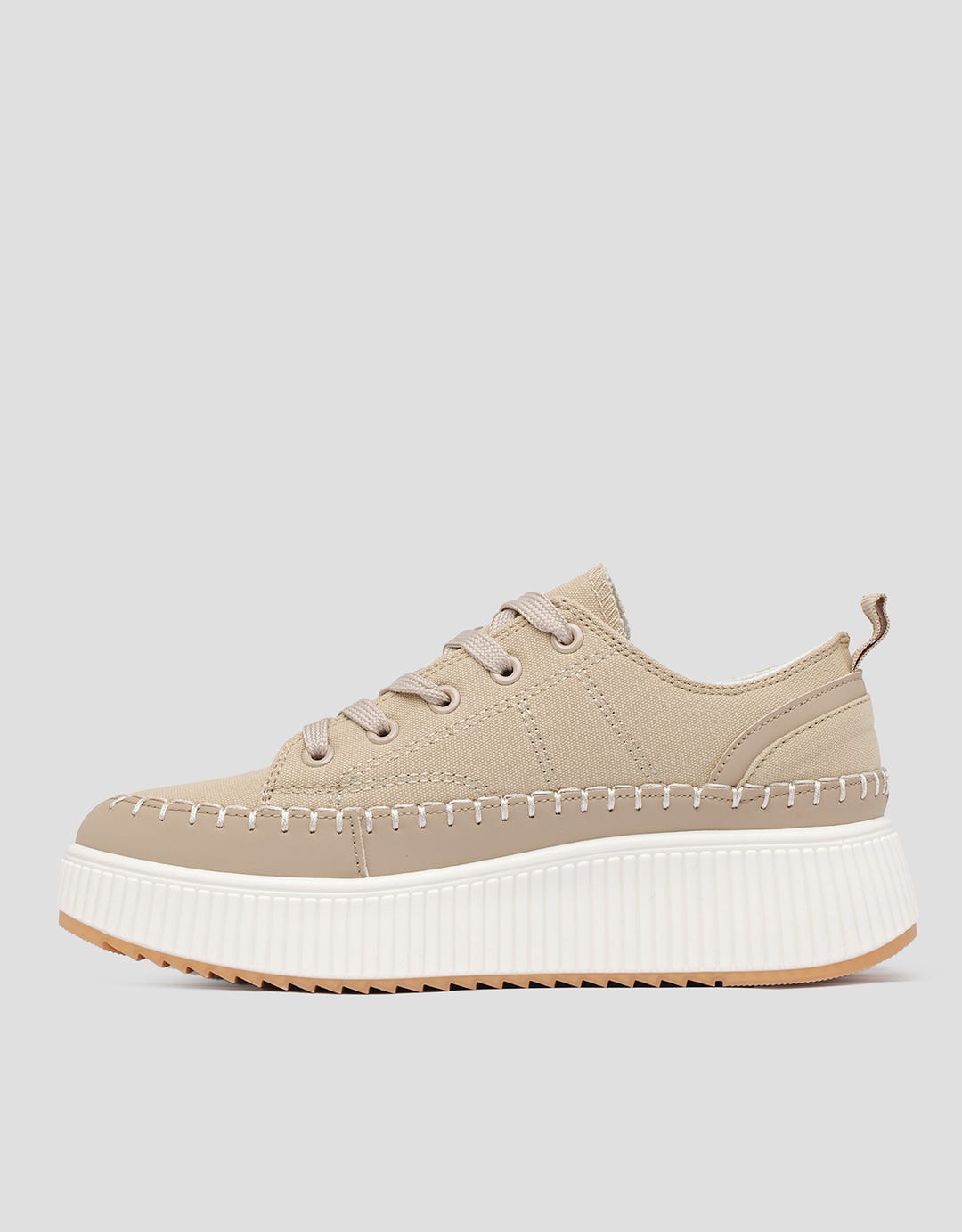Laviola Beauty Sepatu Sneakers Wanita
