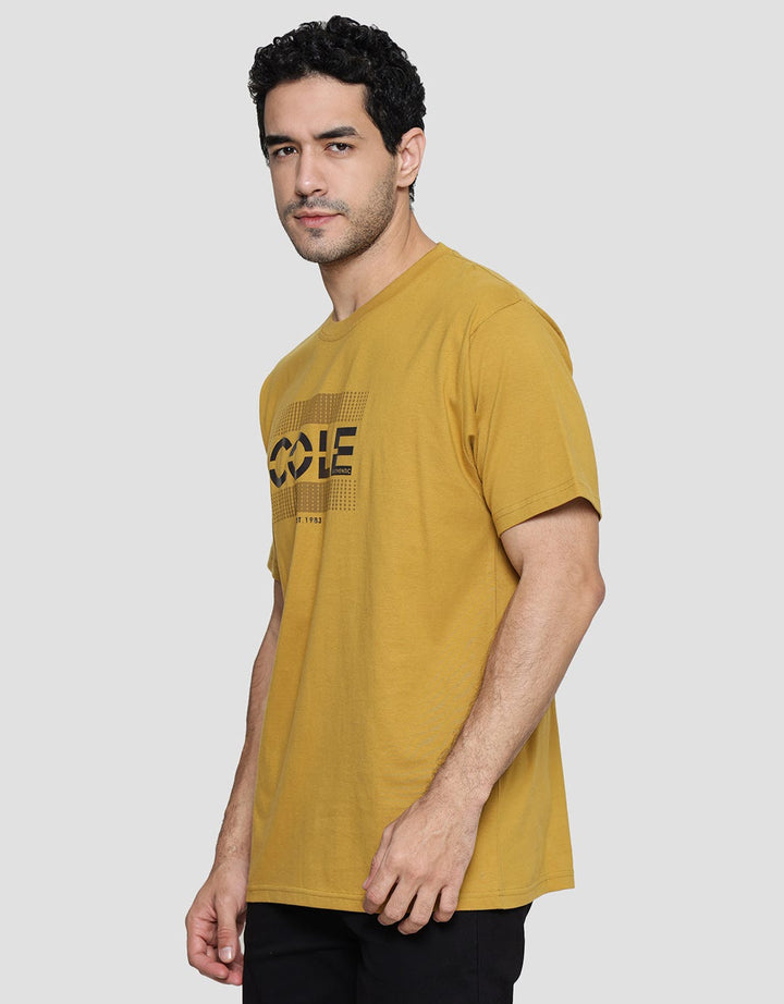 Cole Dotted Logo Kaos Casual Pria