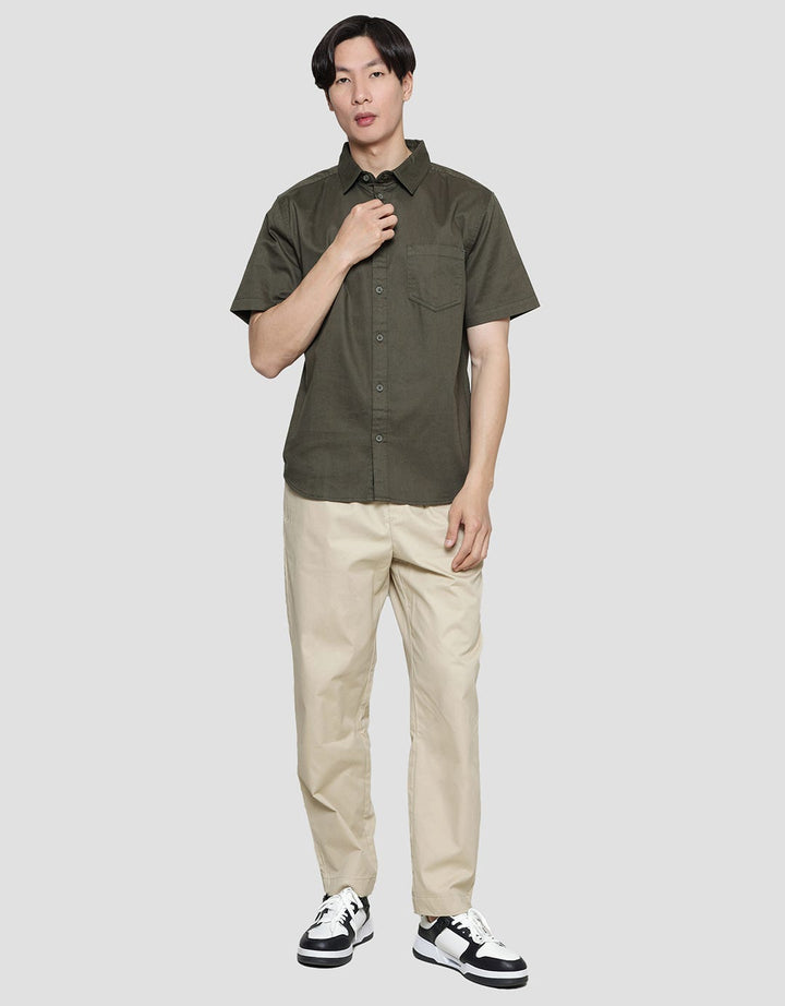 Nevada Solid Twill 30S Men's Short Sleeve Shirt