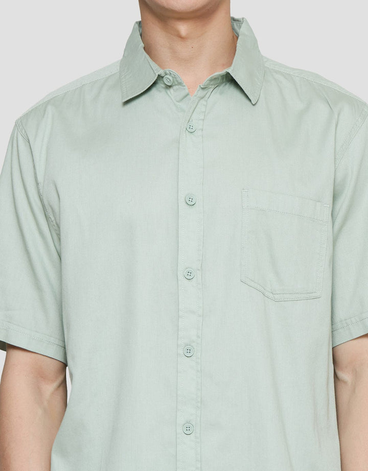 Nevada Solid Pique Men's Short Sleeve Shirt