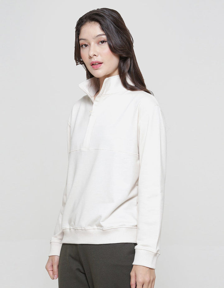 American Jeans Neck Zipp Sweater Wanita