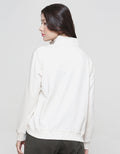 American Jeans Neck Zipp Sweater Wanita