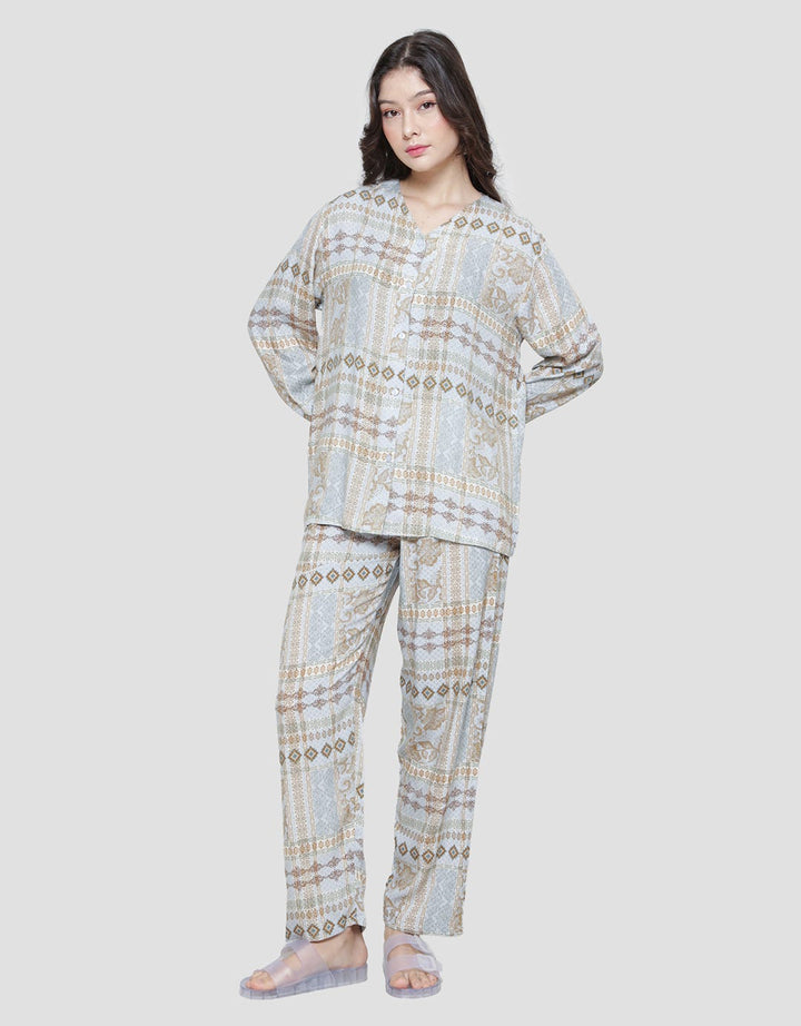 St. Yves Sweet Patched Baju Tidur Set Wanita