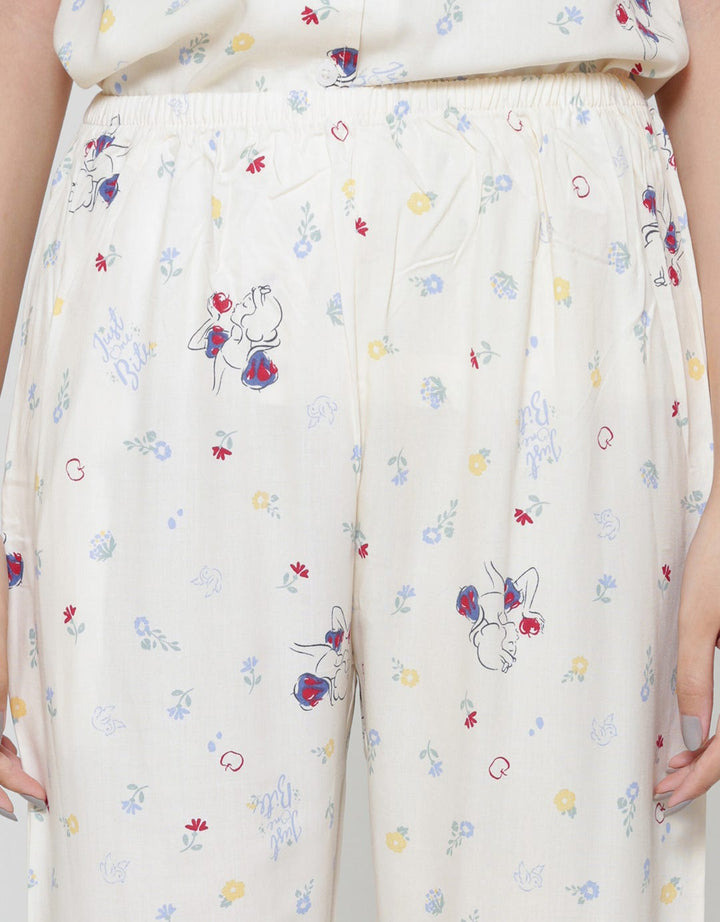 Disney Snow White Women's Pajamas Set