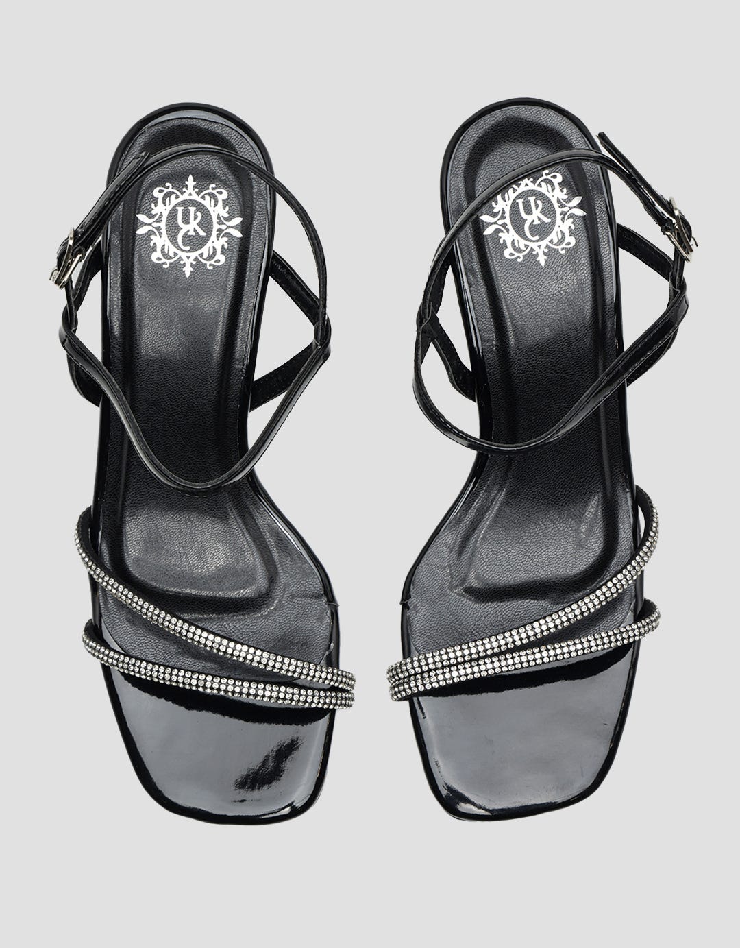 Yongki Komaladi Kyl Sandal Heels Wanita