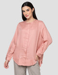 Cardinal Femme Hidden Button Kemeja Wanita