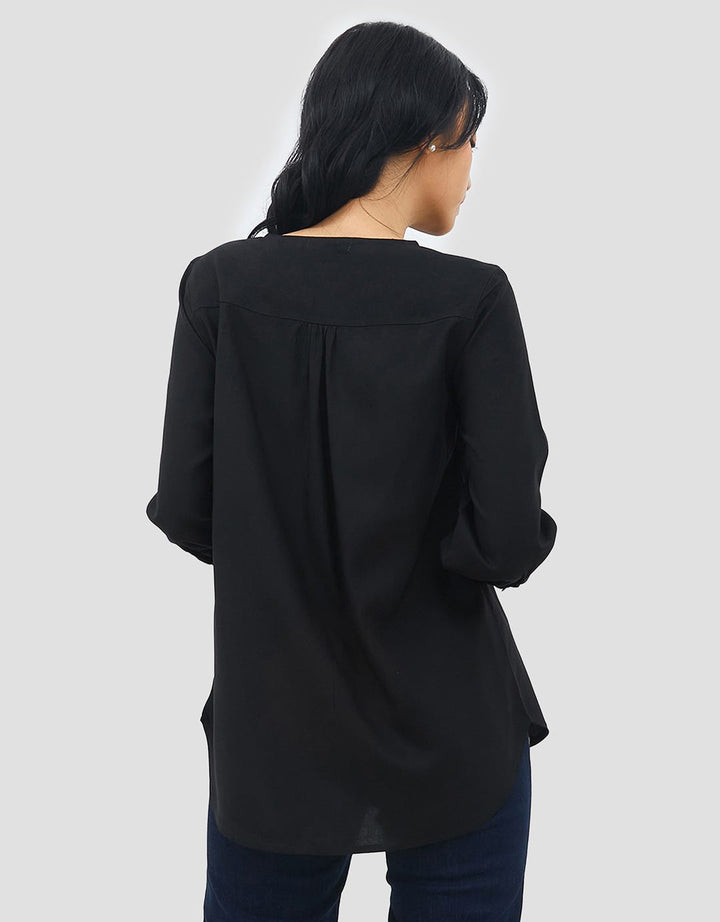 Geela Arwen Medium Blouse Women