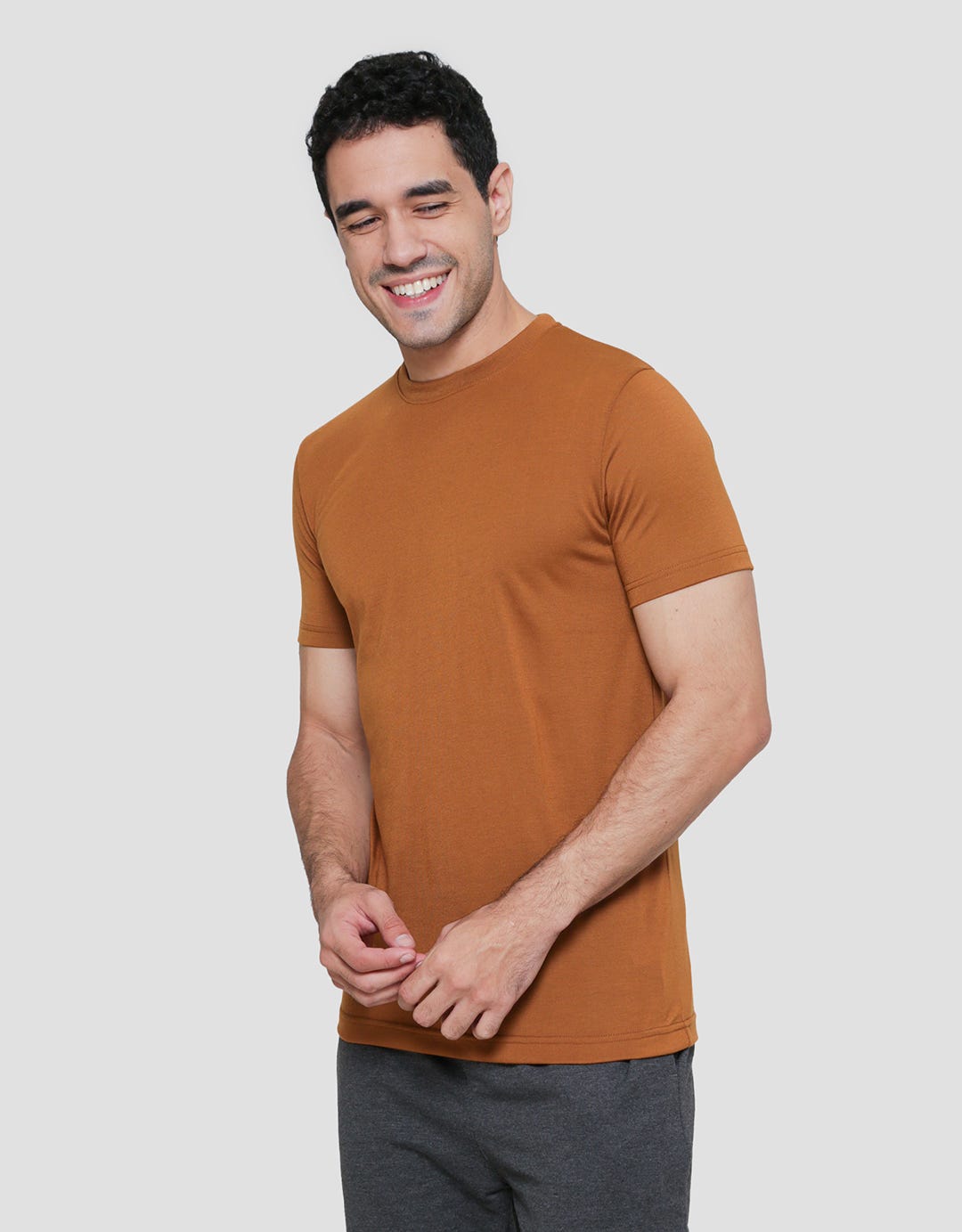 Anyday Kaos Lengan Pendek Solid Pria