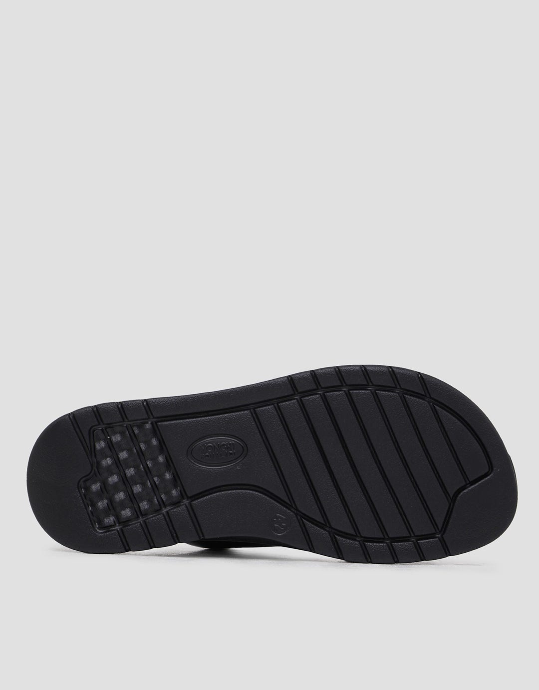 Yongki Komaladi Basic Sandal Slipper Men