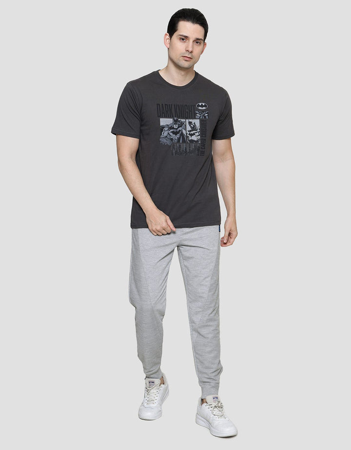 T Zone Wb Batman Dark Knight Kaos Lengan Pendek Pria